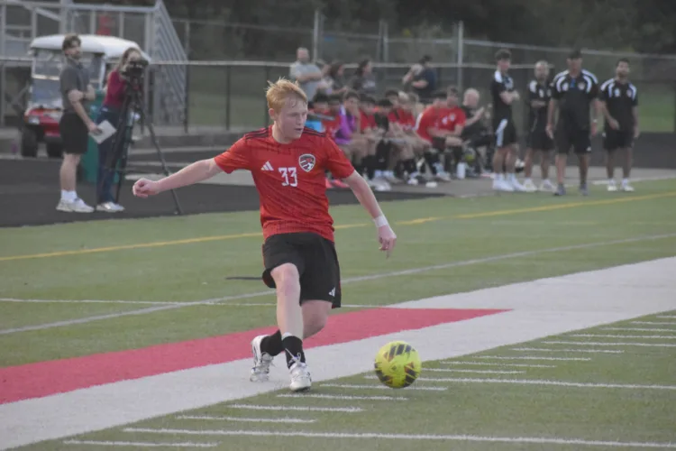 Canfield overcomes slow start to beat Cardinal Mooney